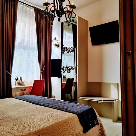 Lenotti فندق مبيت وإفطار